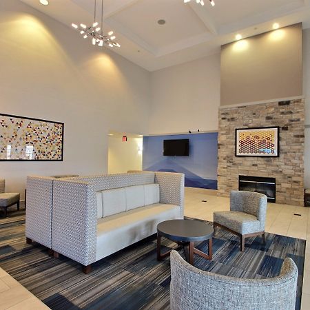 Holiday Inn Express Hotel & Suites Milwaukee Airport By Ihg Exteriör bild