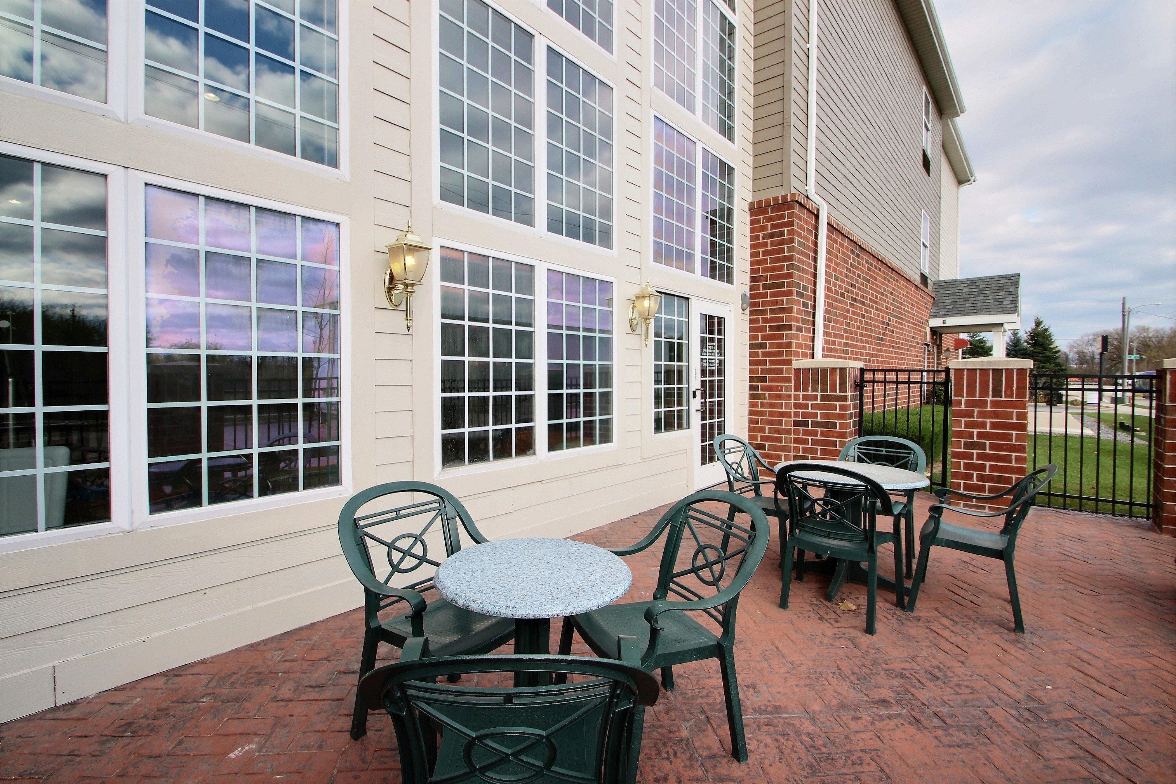 Holiday Inn Express Hotel & Suites Milwaukee Airport By Ihg Exteriör bild