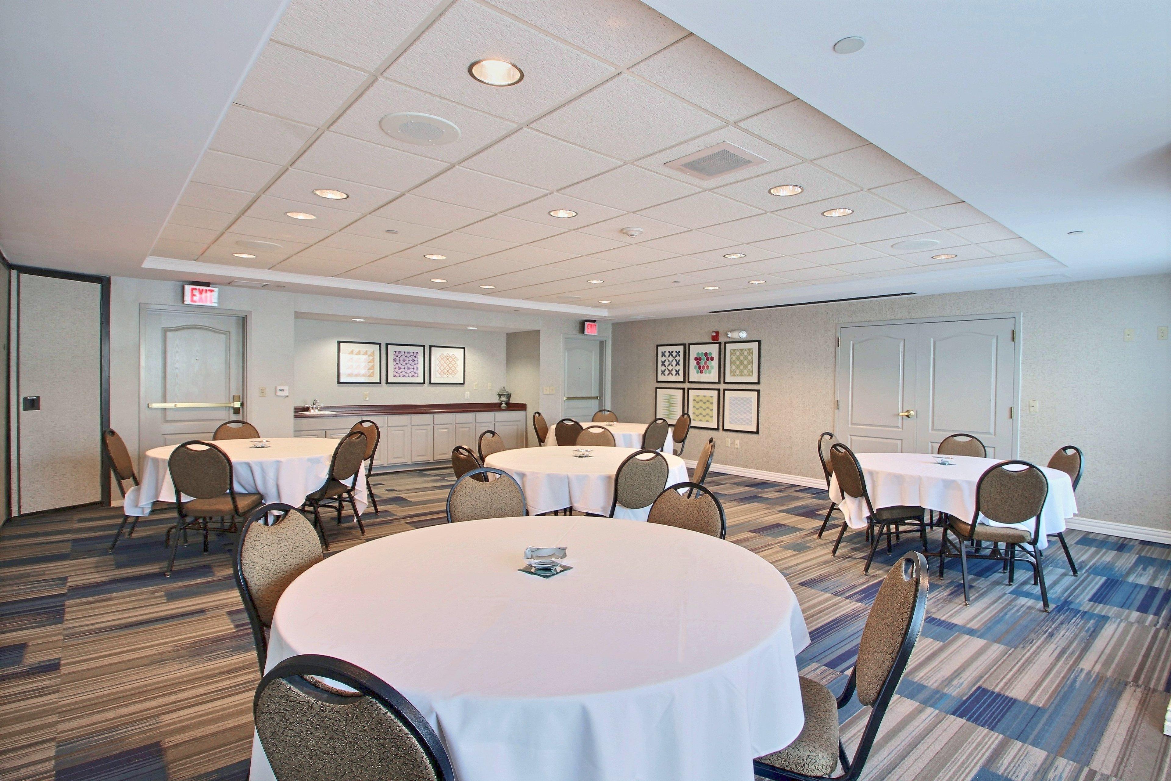 Holiday Inn Express Hotel & Suites Milwaukee Airport By Ihg Exteriör bild