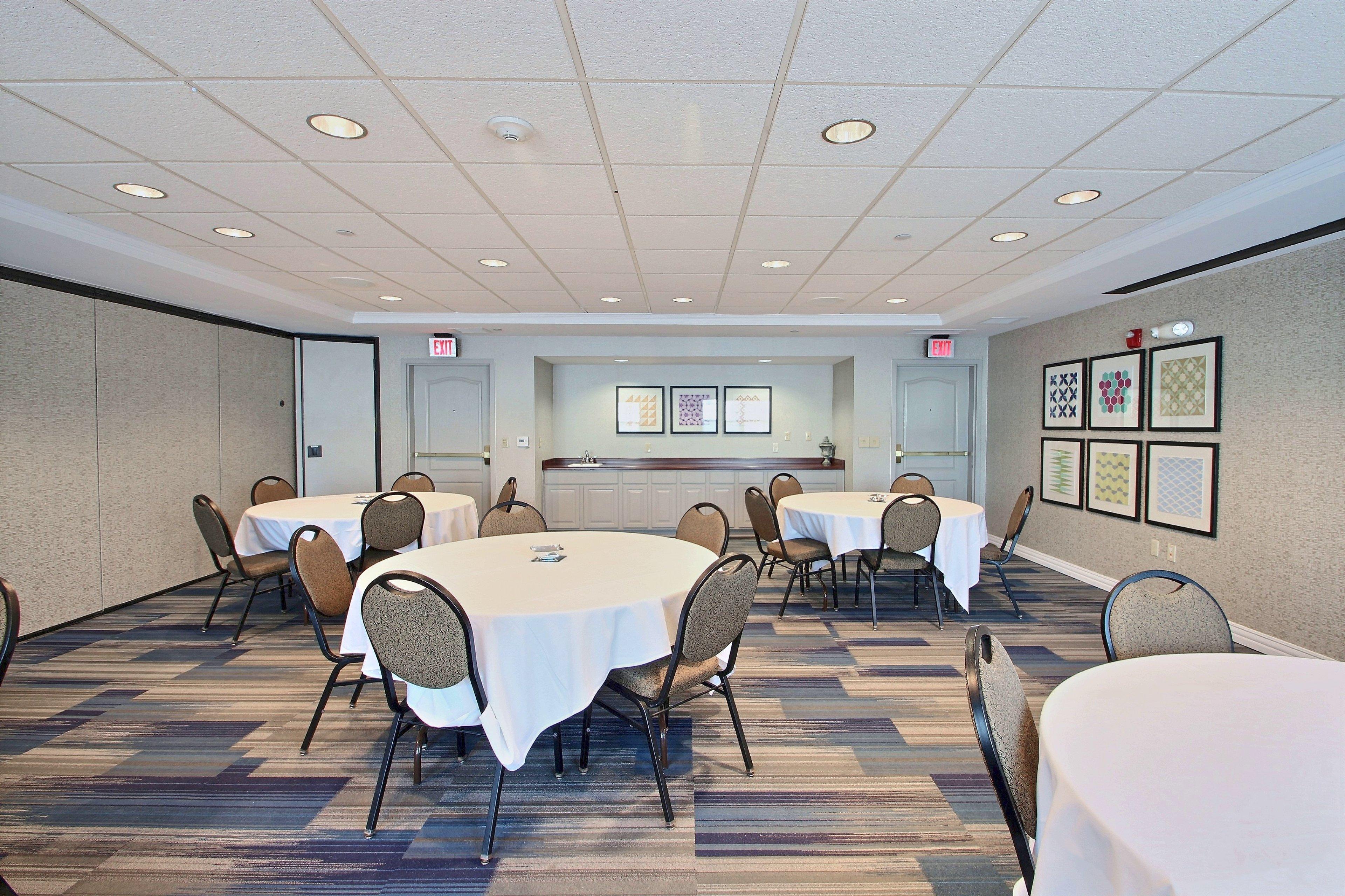 Holiday Inn Express Hotel & Suites Milwaukee Airport By Ihg Exteriör bild